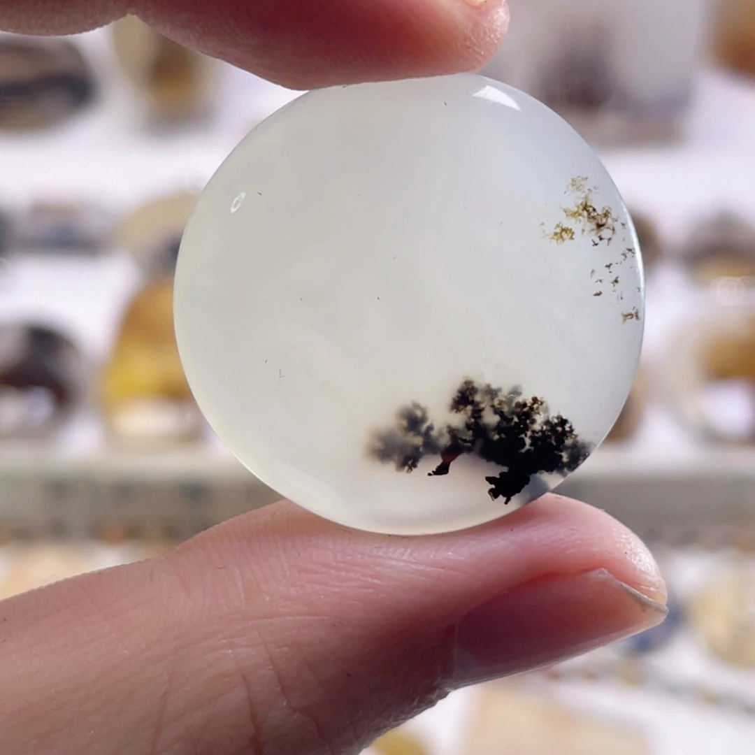 玛瑙/玉髓未镶嵌珠宝奇石