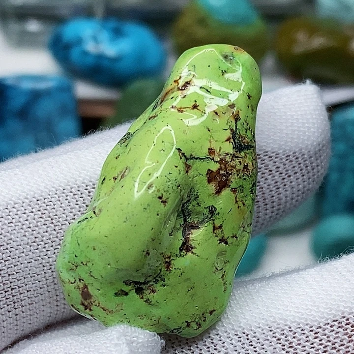 绿松石未镶嵌天然原矿 地大质检