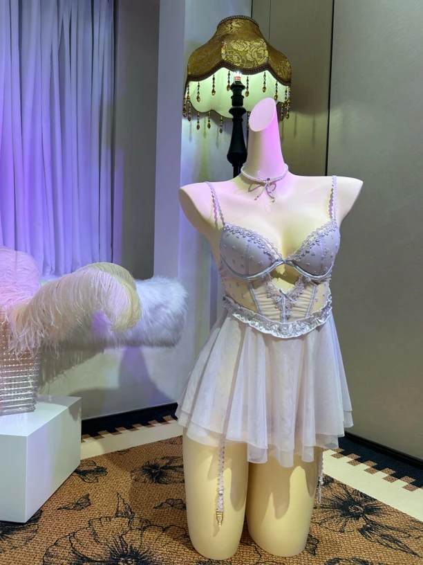 【相思】法式轻奢性感防静电吊带显瘦纯欲带胸垫高级感睡裙女装蕾丝