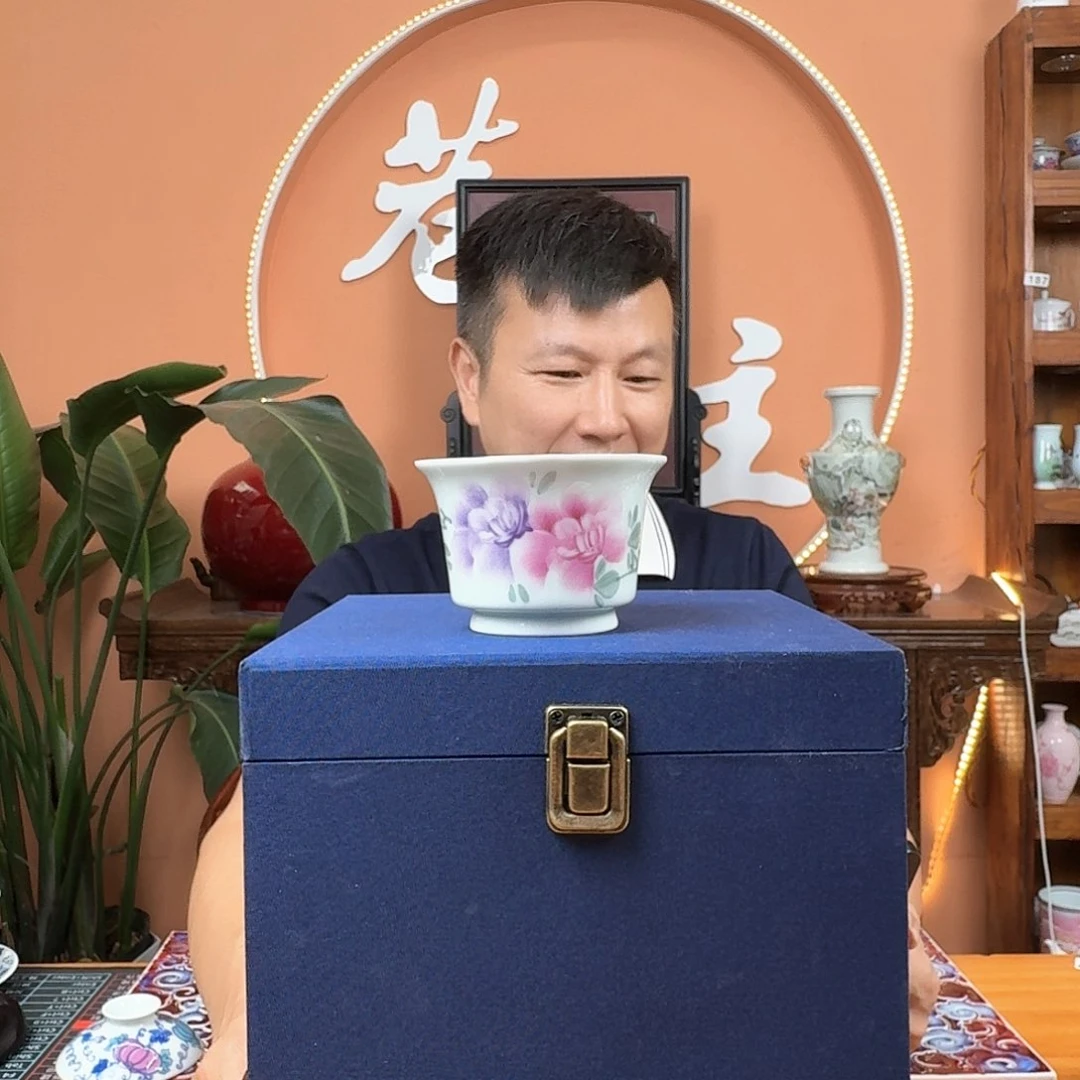 景德镇陶瓷手工制作