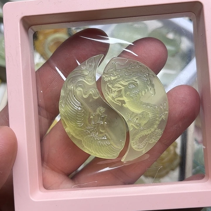 用***3蛇纹石玉未镶嵌颈饰