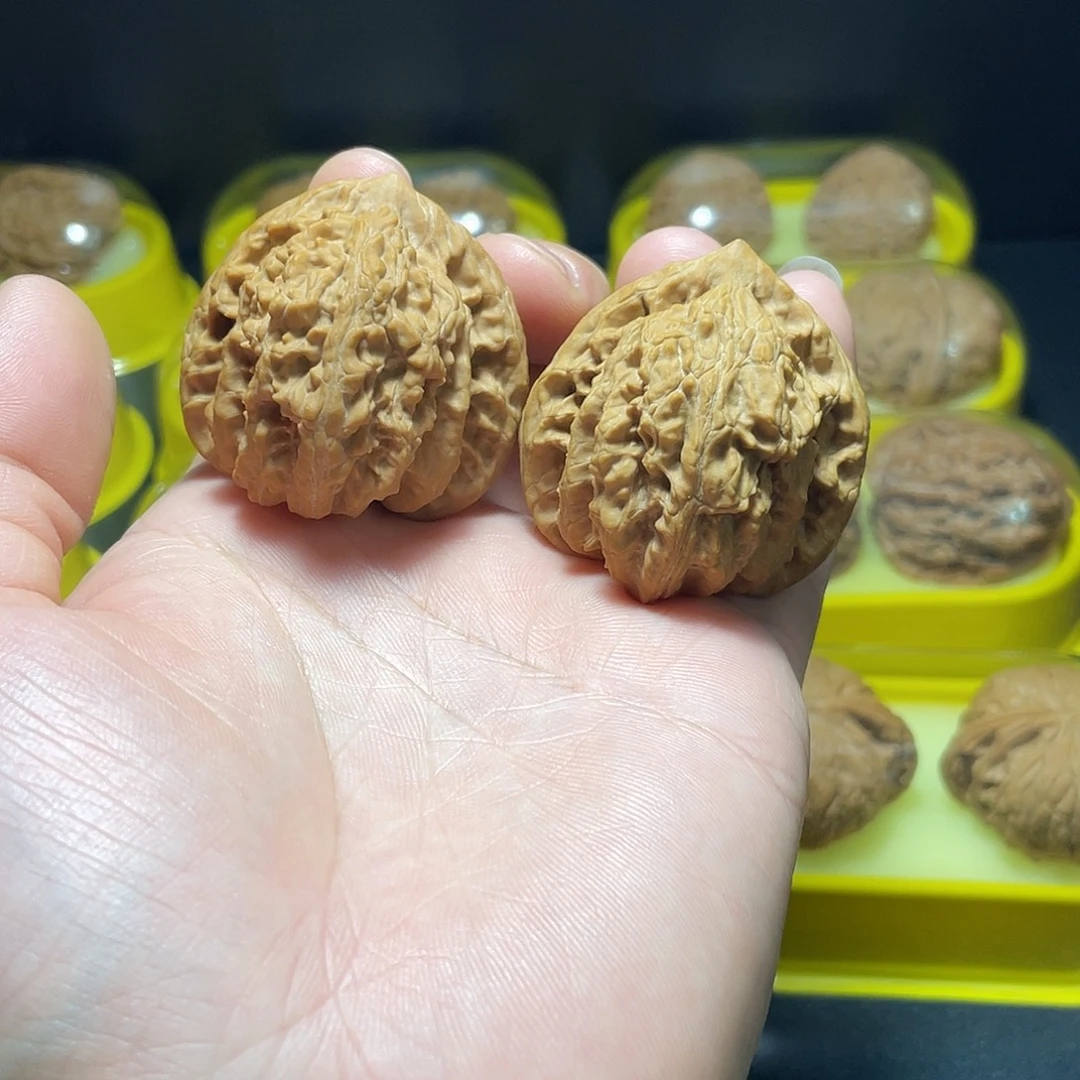 吊坠文玩核桃42尺虎头