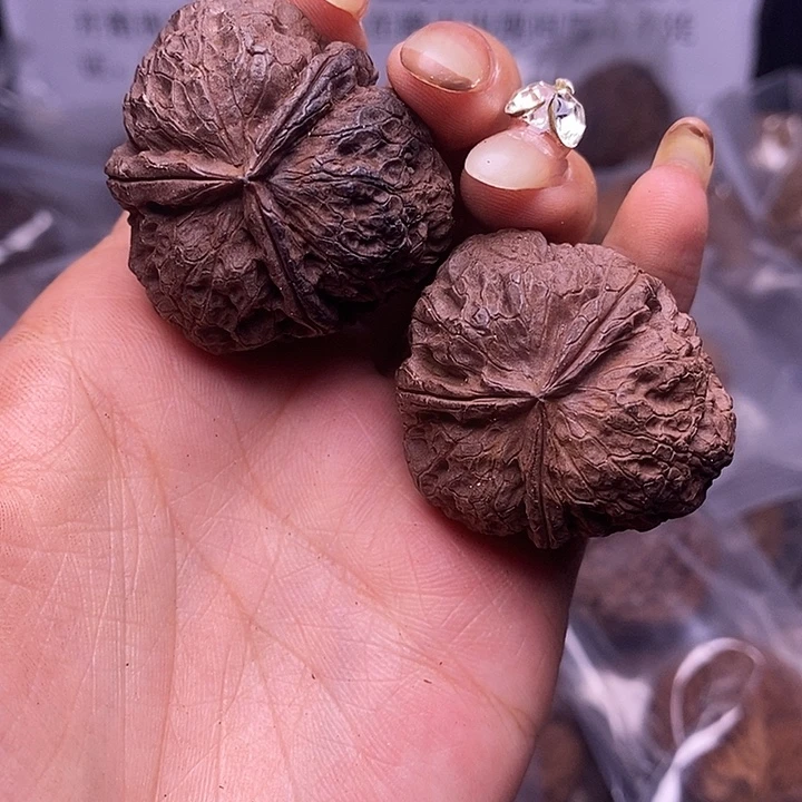 核桃云南野生铁核桃81号38mm