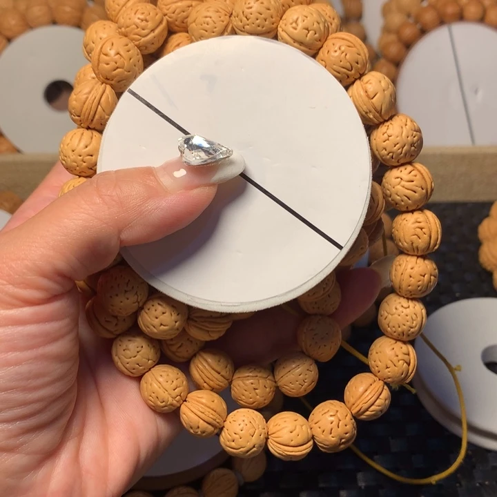 桃核吊坠用****19号链接。。。。