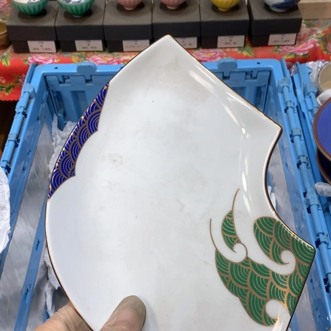 瓷片三*是哈哈哈哈哈哈