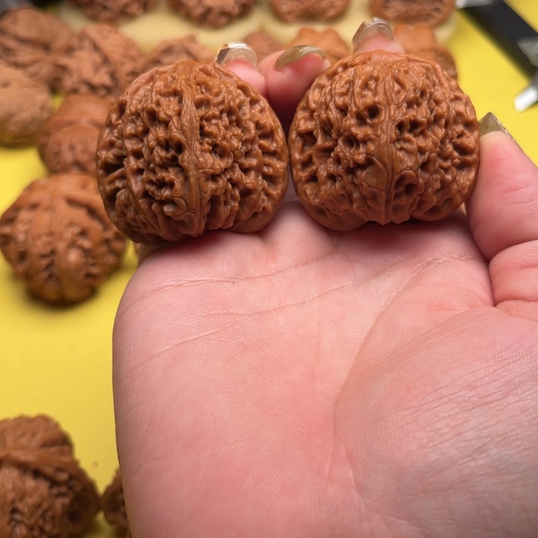 桃核吊坠43南疆石文玩核桃