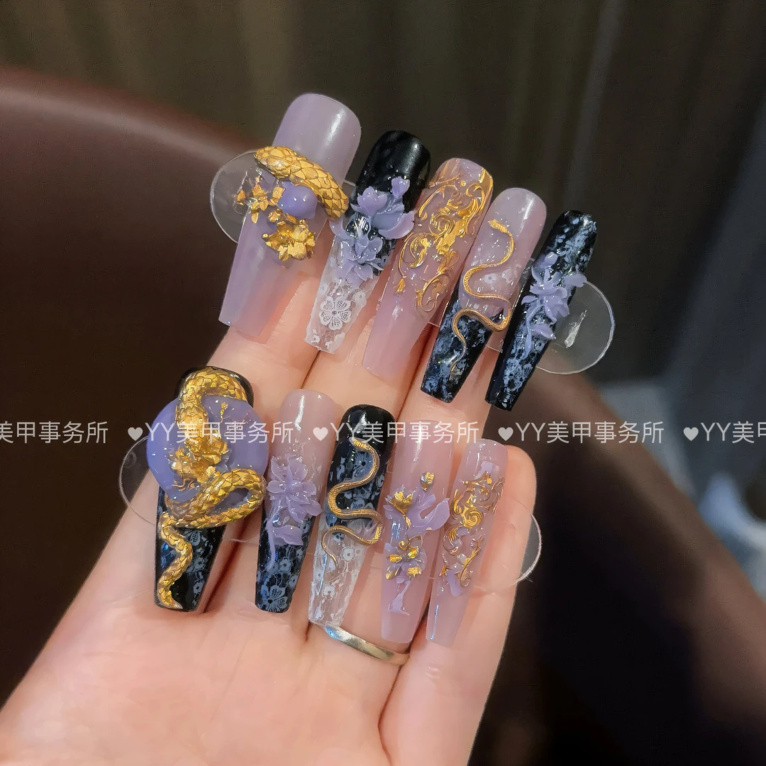 3妹妹说  下单后联系客服改发货时间否则无法制作  手工穿戴甲