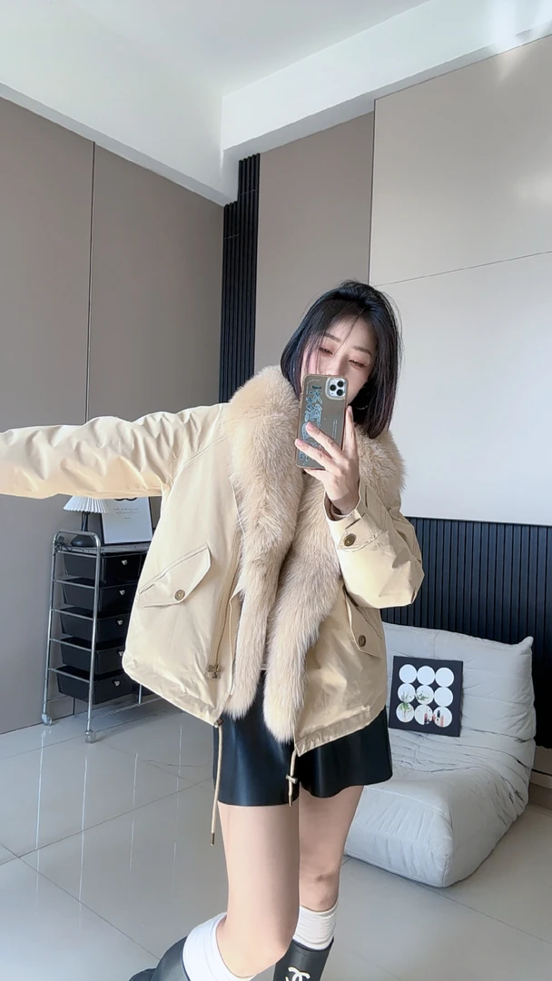 妍妍-2025秋冬新款狐狸毛领鸭绒派克秋冬女士外套