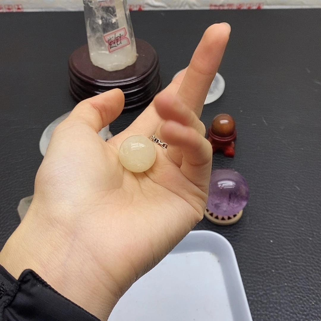 珠宝半成品水晶未镶嵌370水晶石