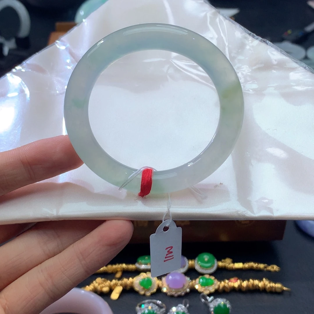 翡翠未镶嵌手镯圆条51圈