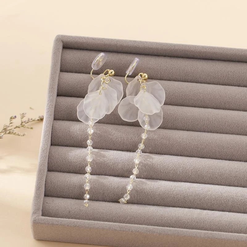 铜合金锆石耳饰 仙甜美小众花瓣流苏长款耳环显瘦气质优雅温柔蚊