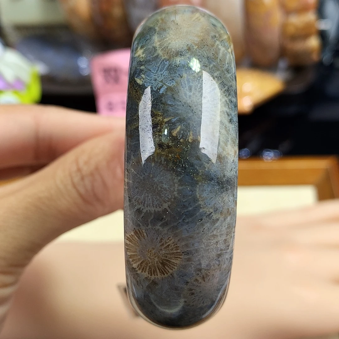 硅化珊瑚（珊瑚玉）未镶嵌吊坠(赠链)37号54圈口