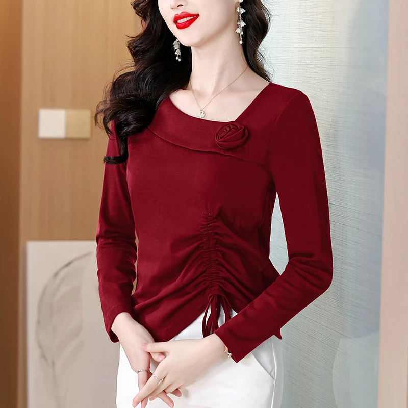 设计感气质小众减龄长袖T恤秋季V领斜肩花朵百搭打底衫不规则上衣