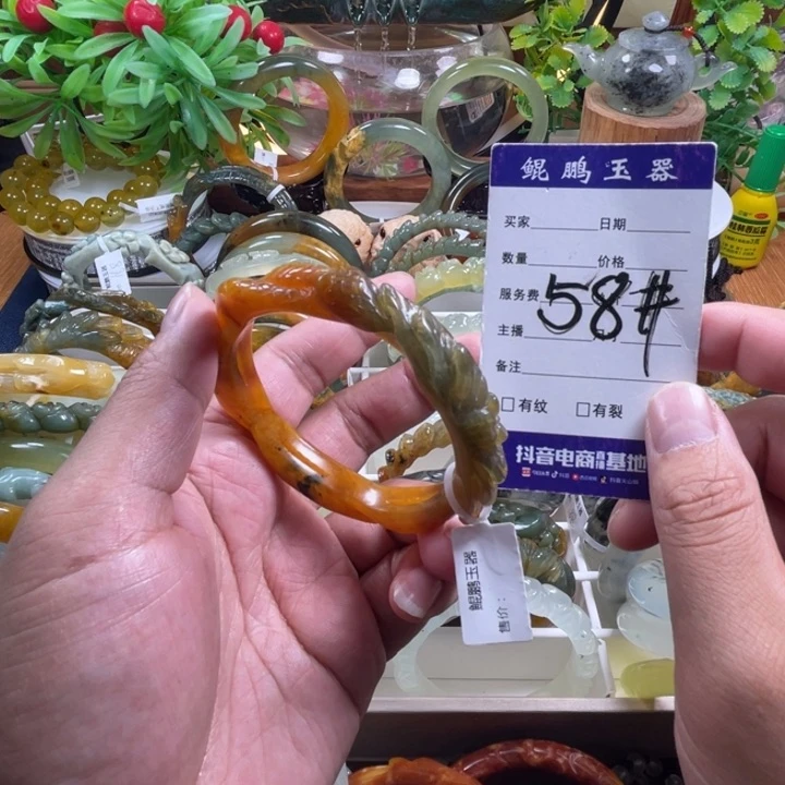 未镶嵌蛇纹石玉手镯