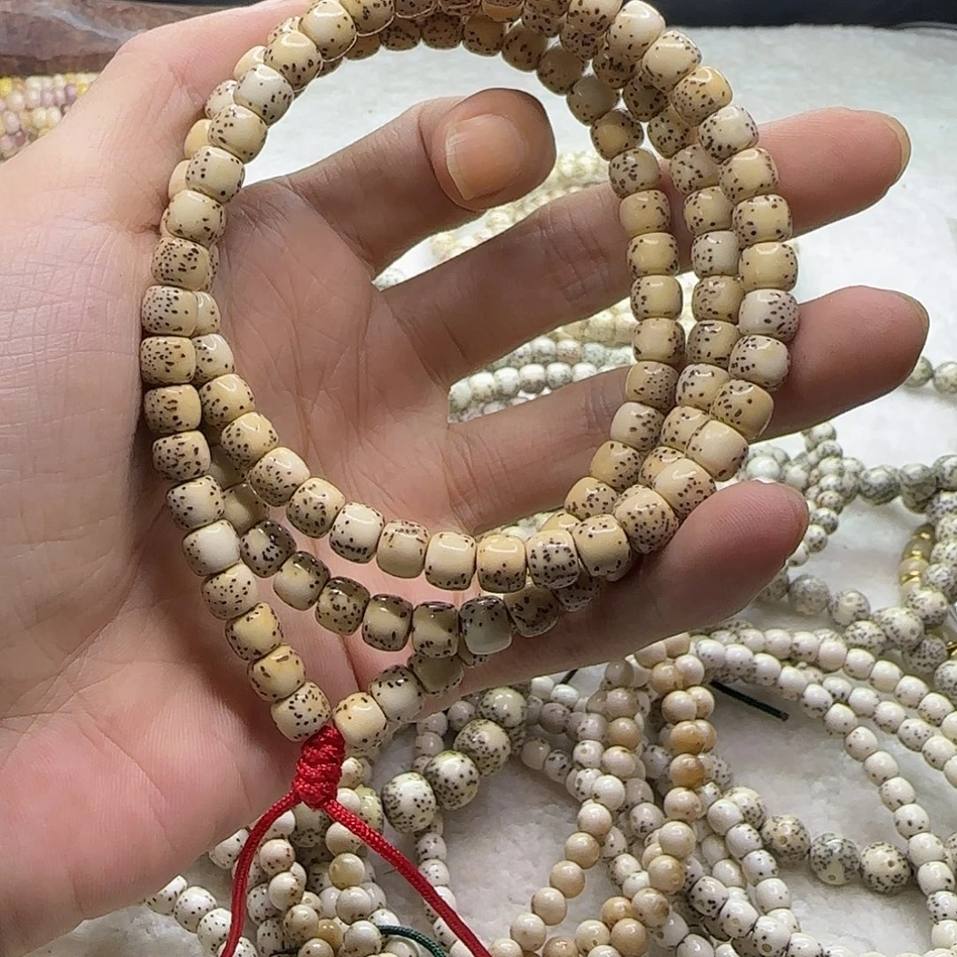 吊坠星月菩提原生态石玉料同枝果