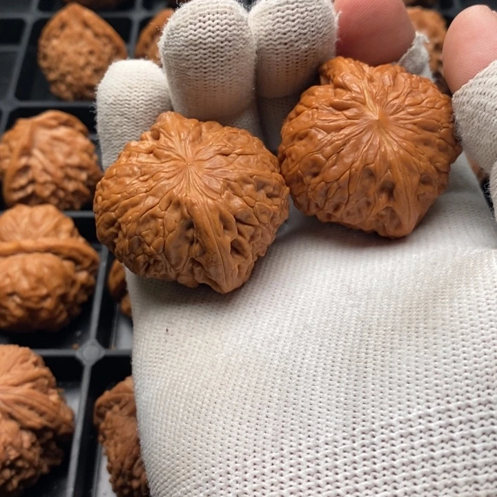 文玩核桃把件米*铁锤