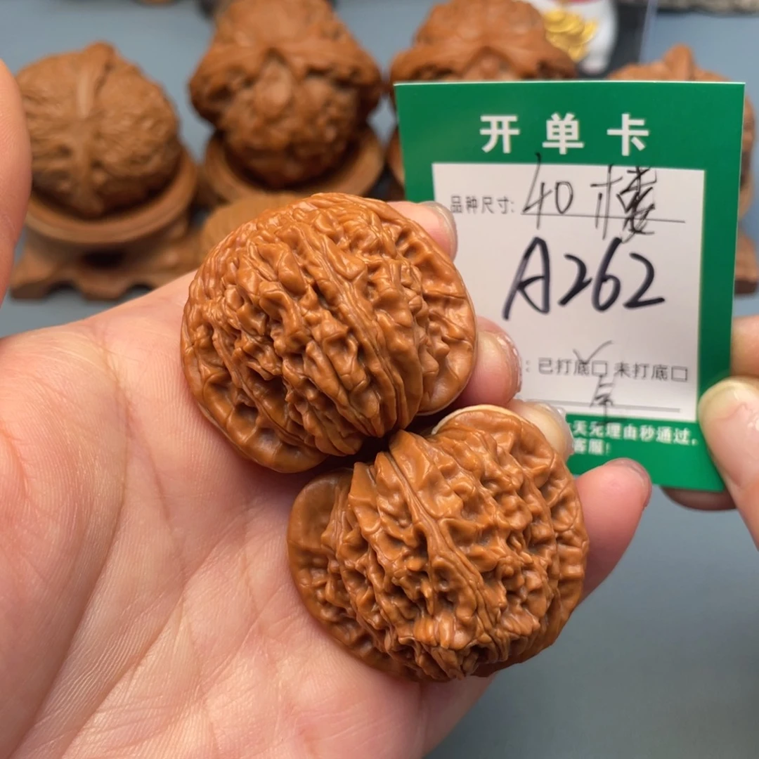 吊坠桃核文玩核桃
