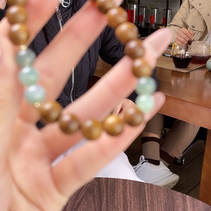 翡翠未镶嵌手链翡翠