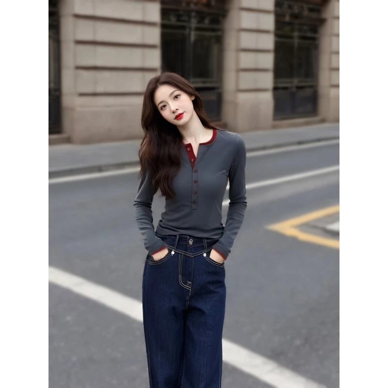 (南油衣衣)春秋显瘦气质针织修身圆领撞色排扣长袖女上衣百搭994