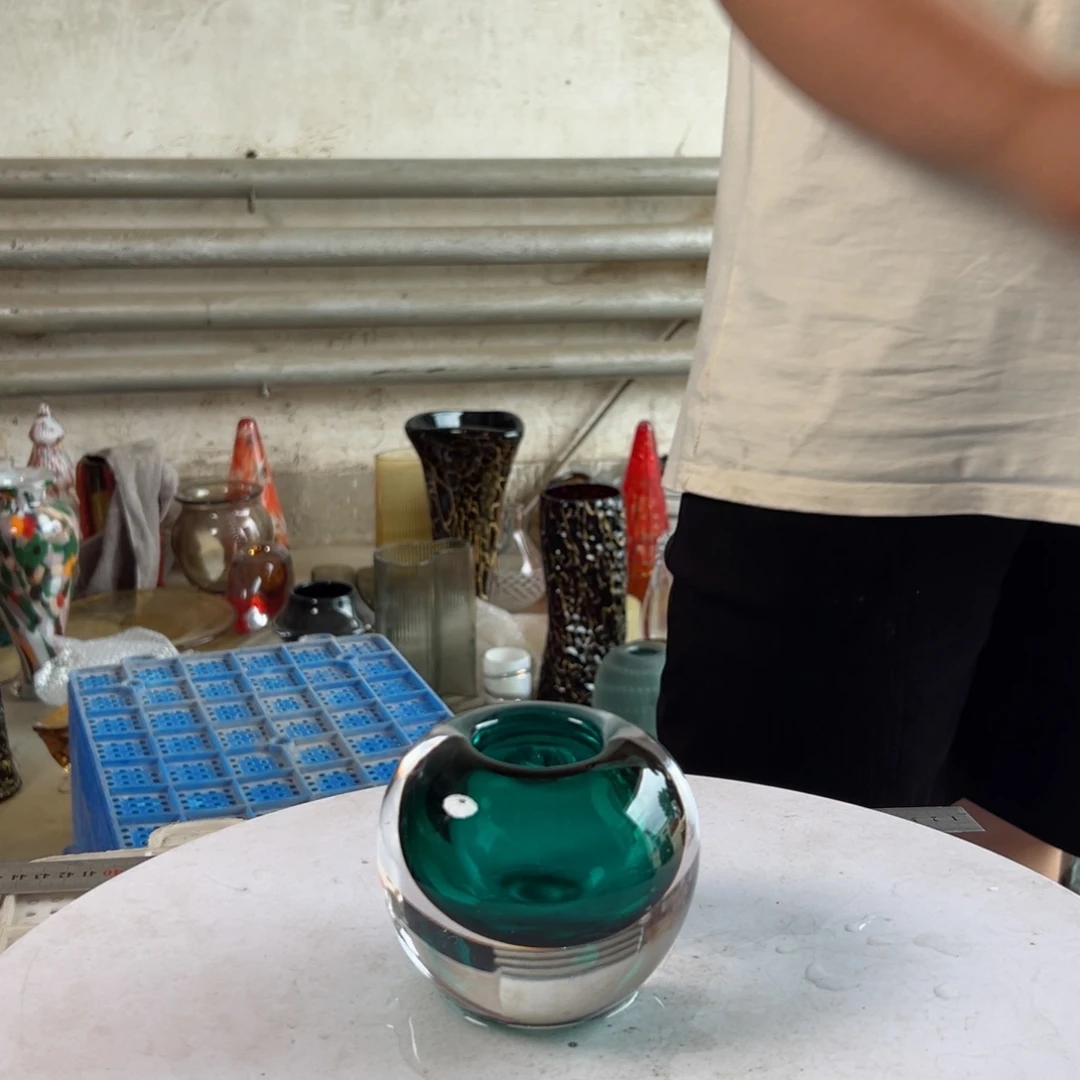 国绿高度12琉璃花器摆件微瑕
