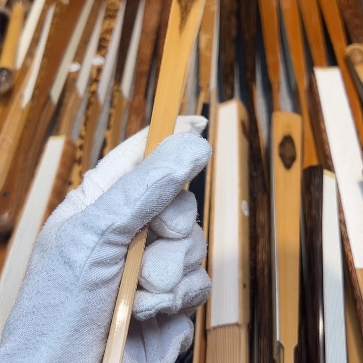 鹳***山扇子凤眼折扇一把