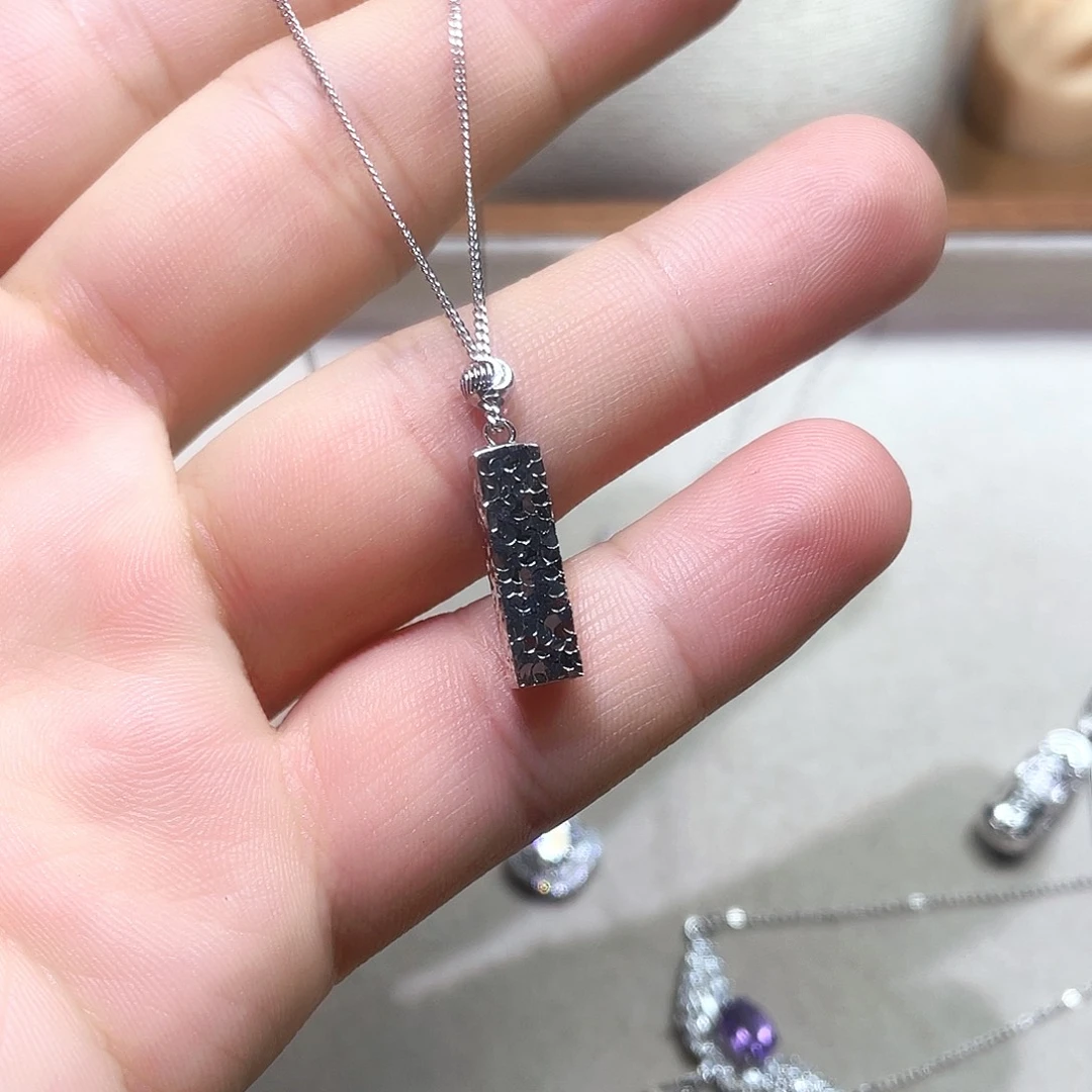 坠链均925银锆石四方