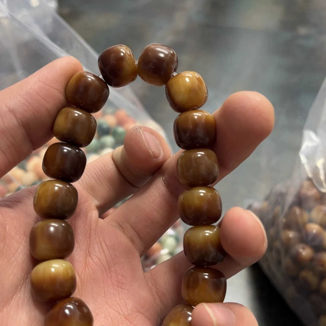 【闪购商品】白玉菩提吊坠c14/30+5颗干磨火烧云