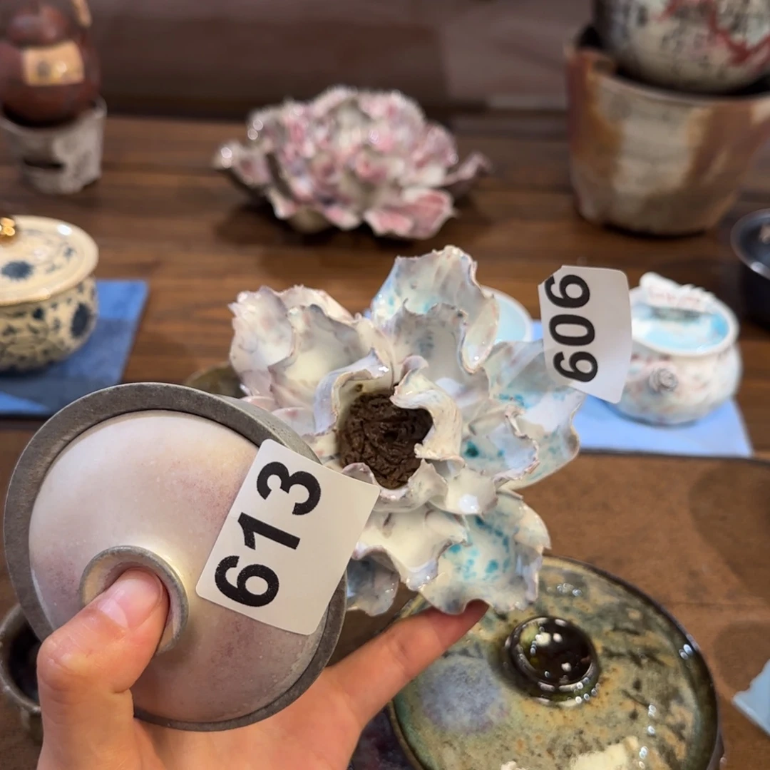 L***3景德镇手作器皿了