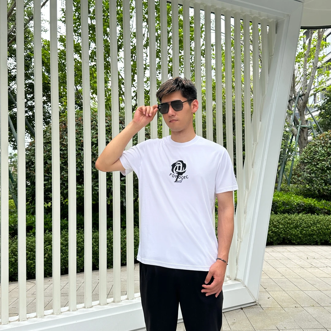 春夏夏季男士短袖圆领T恤潮流时尚男装透气休闲圆领运动【福利款】