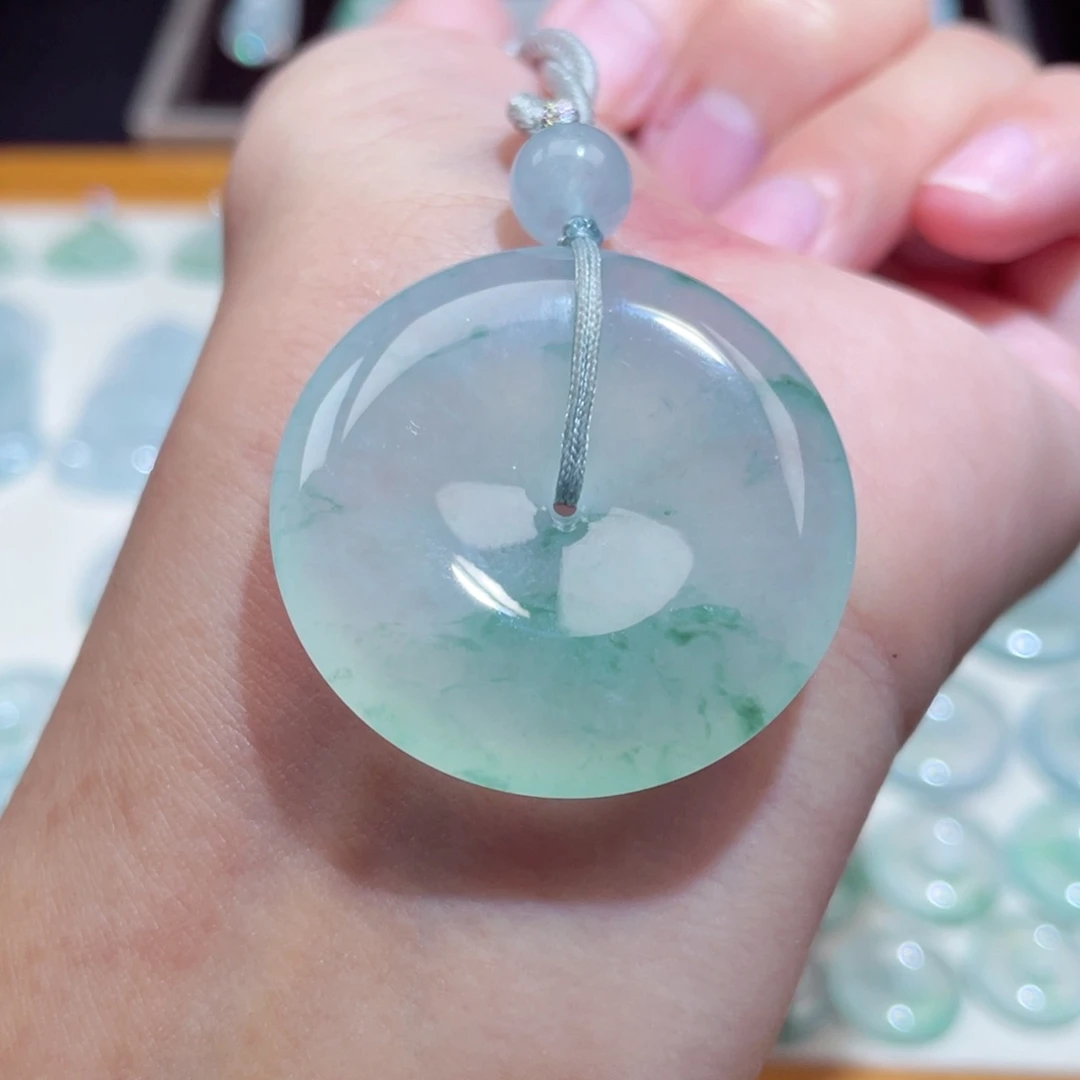 颈饰未镶嵌翡翠扣子