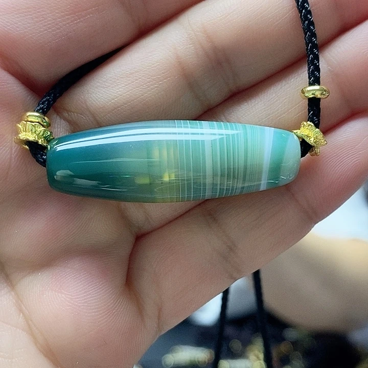 玛瑙/玉髓颈饰合金