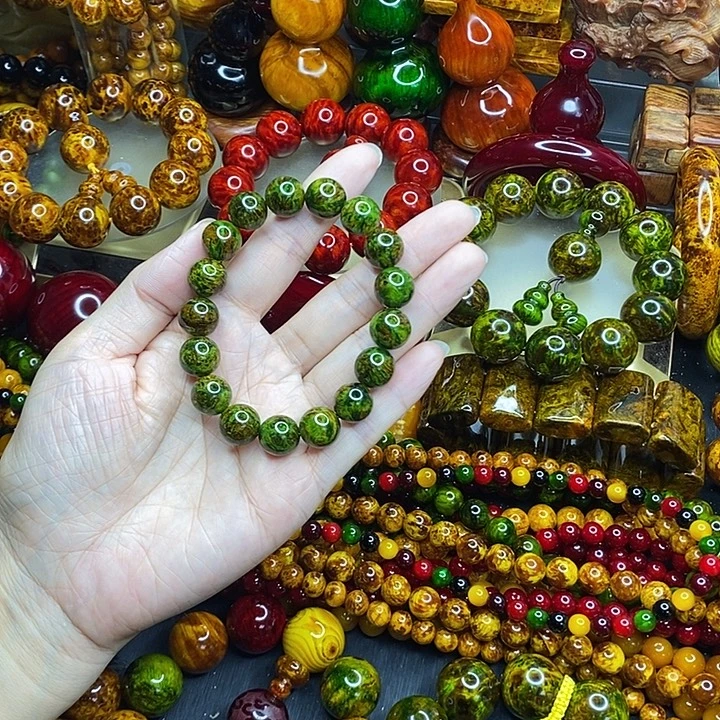 松木琥珀木文玩手串