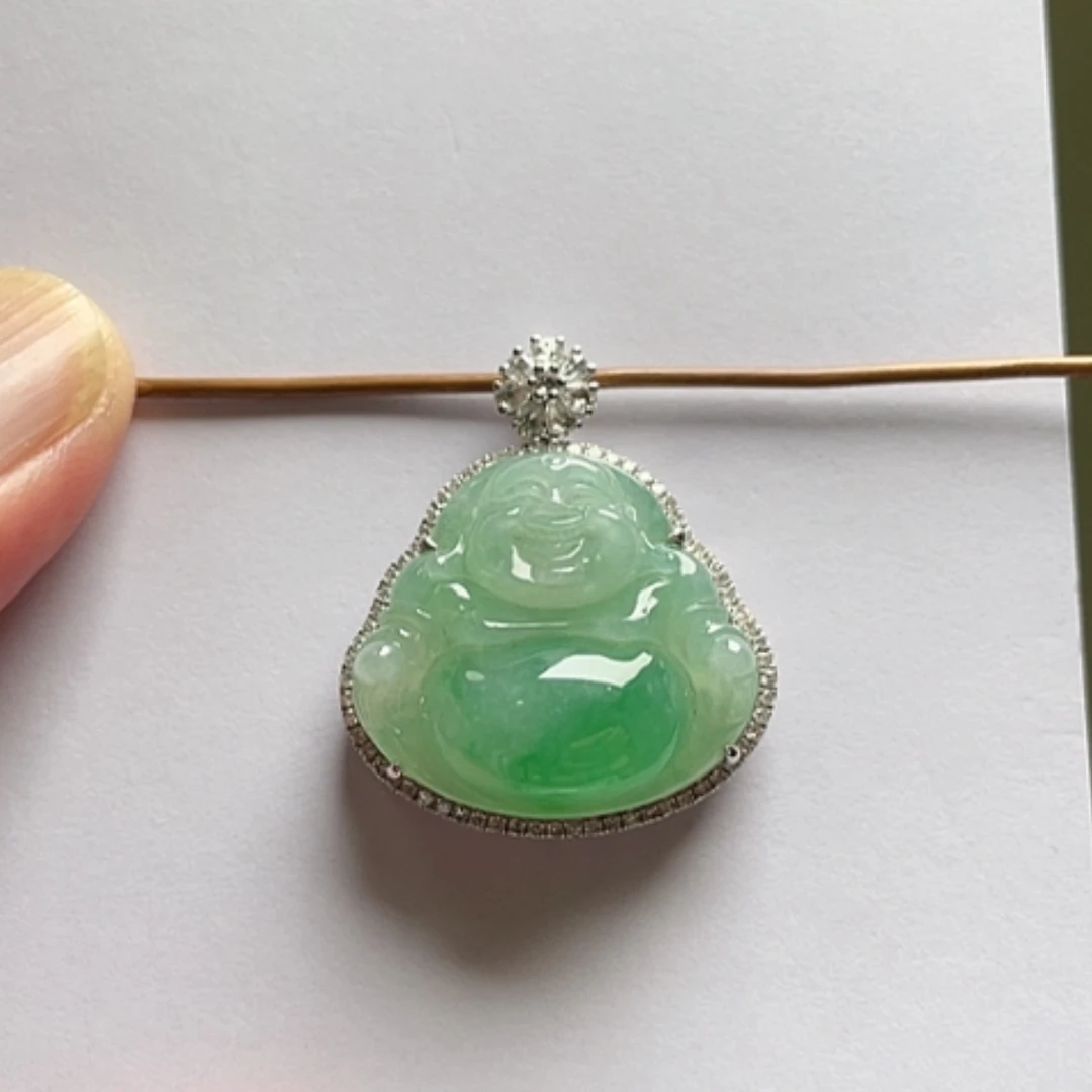 【闪购商品】吊坠(不含链)18K金镶嵌翡翠