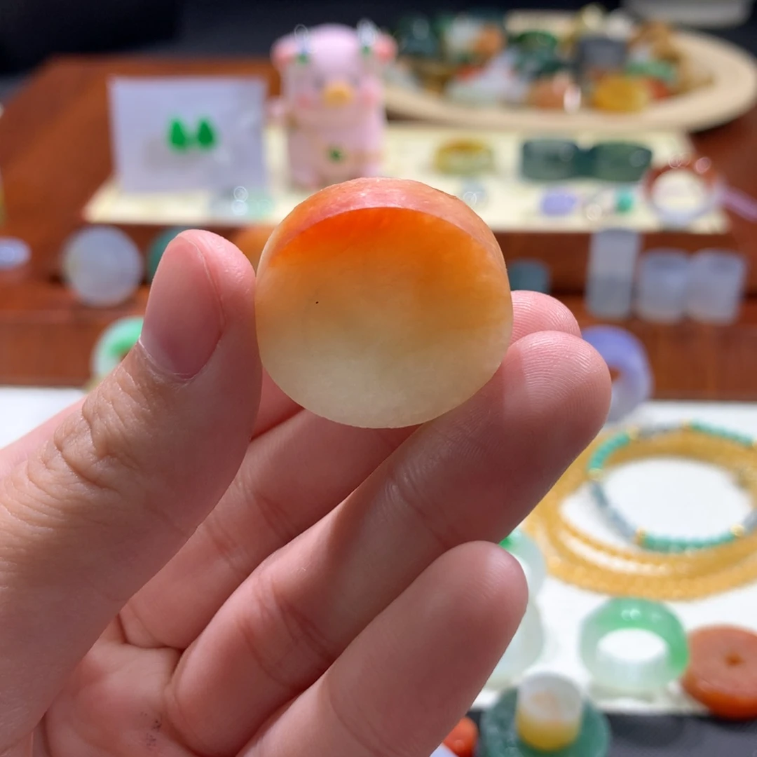 未镶嵌定制翡翠桃*