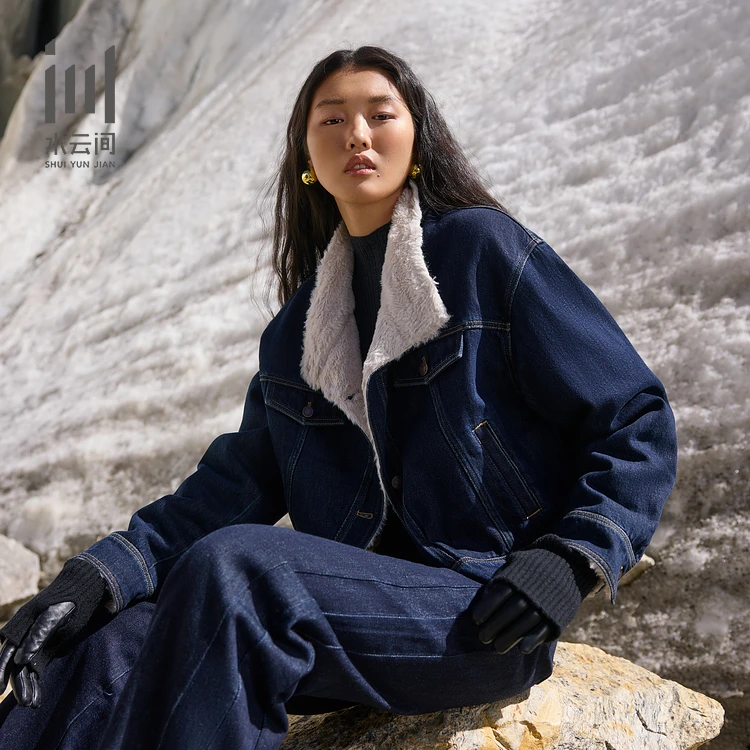 水云间女装休闲宽松保暖绒毛水洗牛仔短外套2024冬季新款12440405