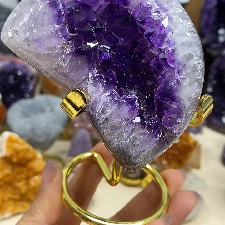 未镶嵌大型摆件(非配饰)紫晶
