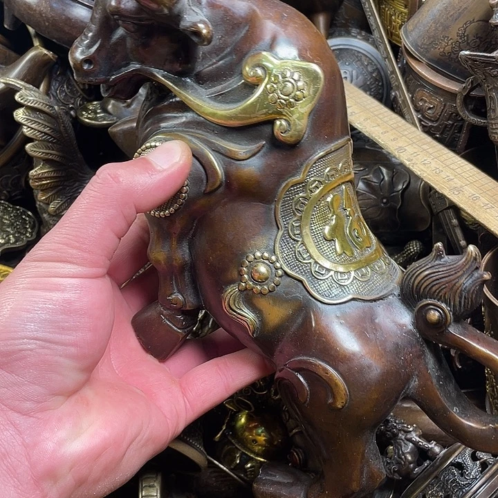 扣***司铜器摆件诚信经营
