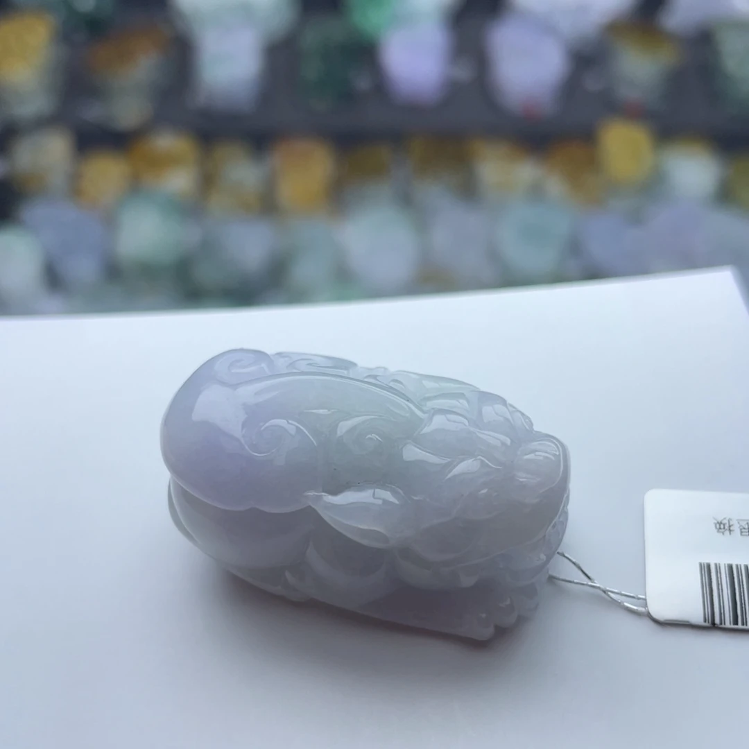 翡翠颈饰未镶嵌貔貅