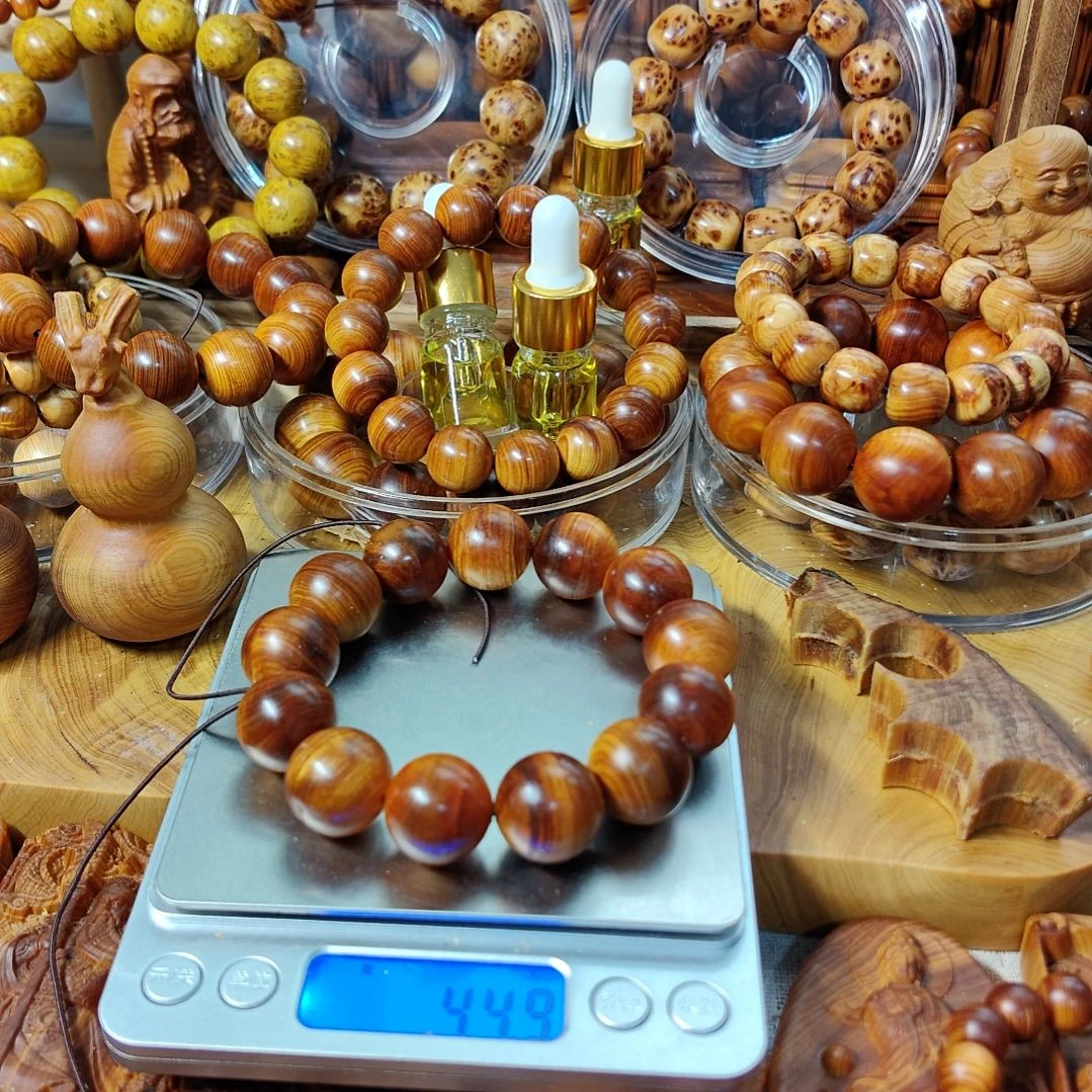 用****5太行崖柏手工艺品