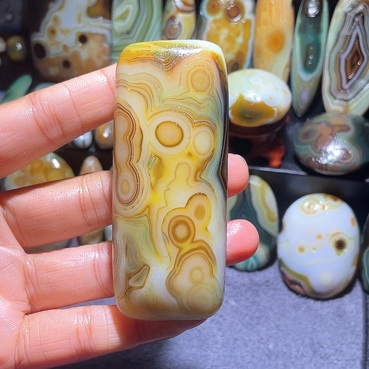 玛瑙/玉髓珠宝奇石未镶嵌