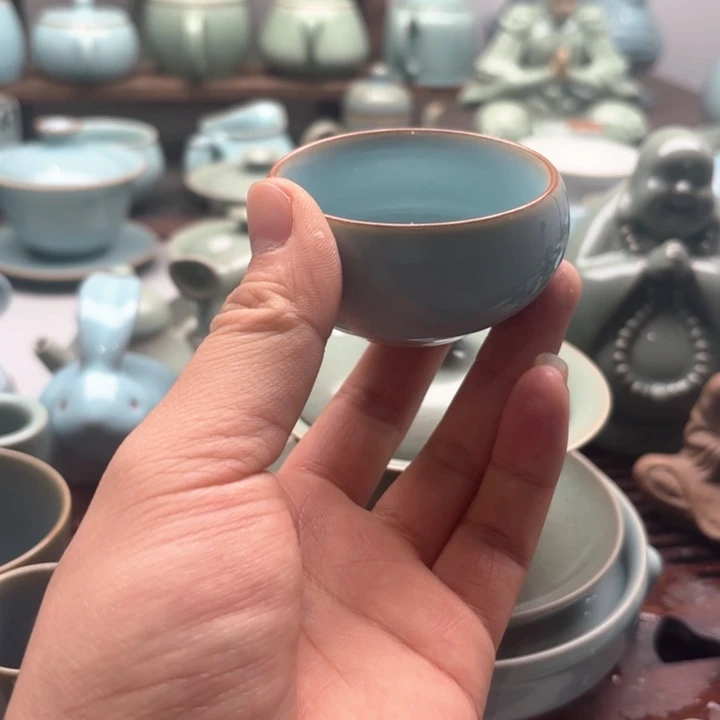 雏**.一级品，盖碗加两个杯子