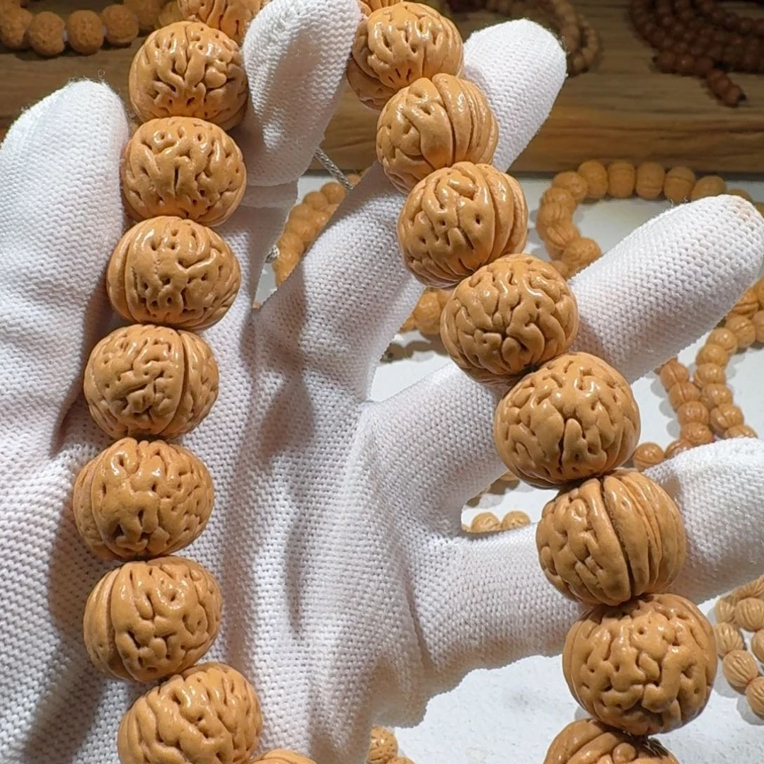 虎***吊坠桃核精品桃核