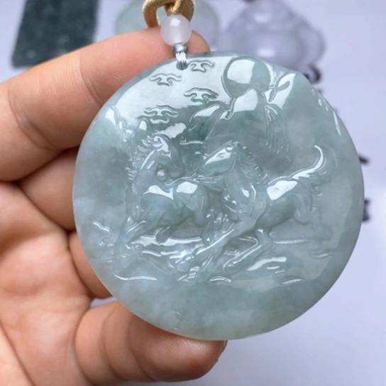 颈饰未镶嵌翡翠翡翠