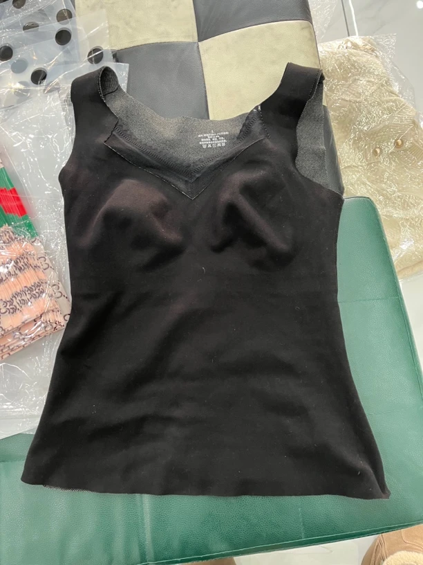 良玉推荐美美上衣