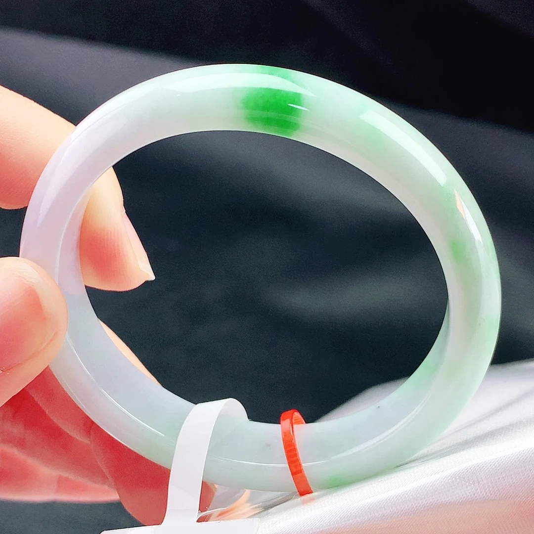 未镶嵌手镯（贵妃镯）翡翠54贵妃