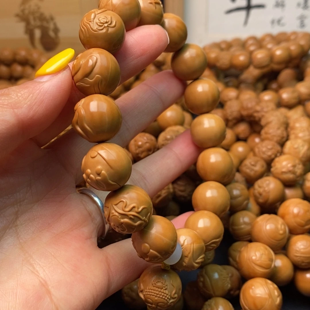 猴头核桃吊坠单面无相佛
