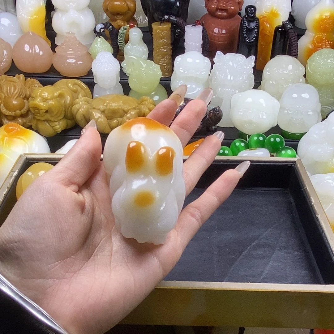 无花朵王*蛇原石雕刻把件