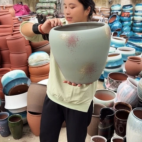 口28高31瑕疵底裂。