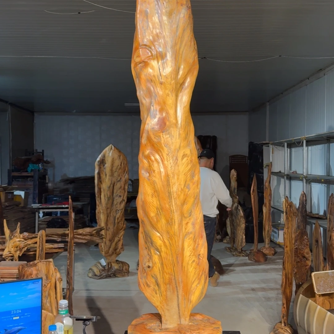 简***哥木佳友琥珀木摆件30