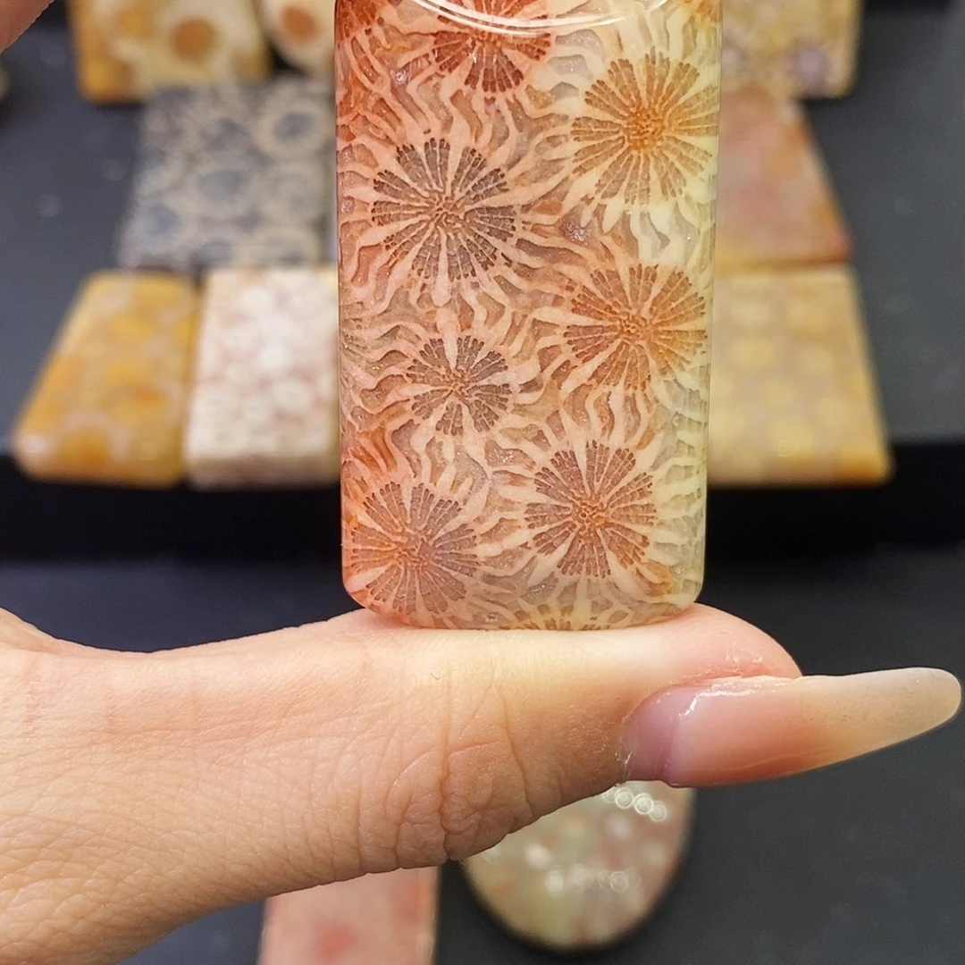 硅化玉颈饰合金然***糕